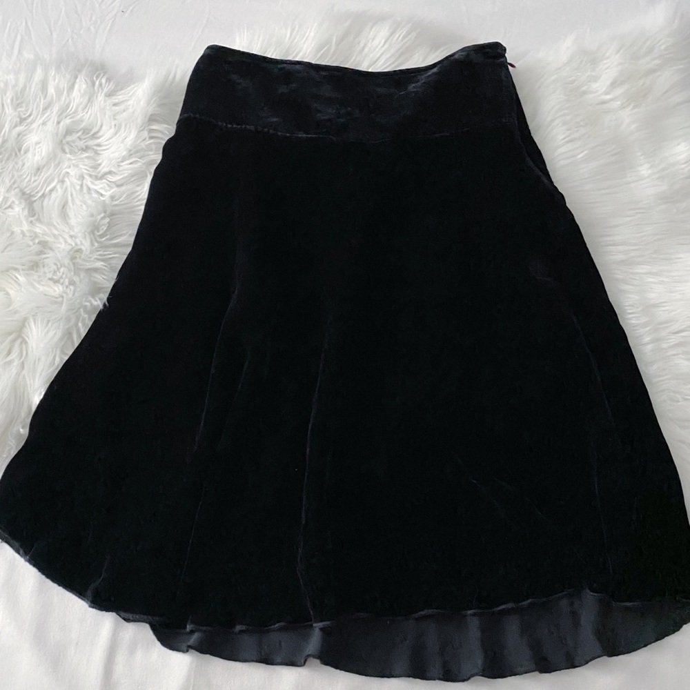 Ideology • Black Velvet Knee Length Skirt